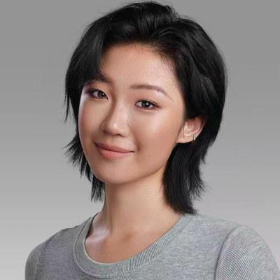 Alina Guo